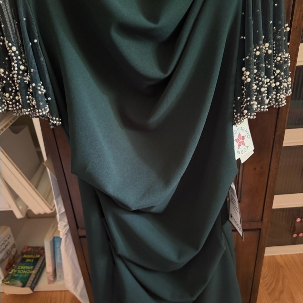 Elegant Green Gown with Beaded Sleeves